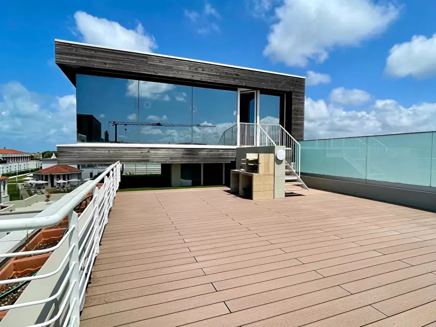 Immagine 15 di Appartamento in vendita  a Pisa