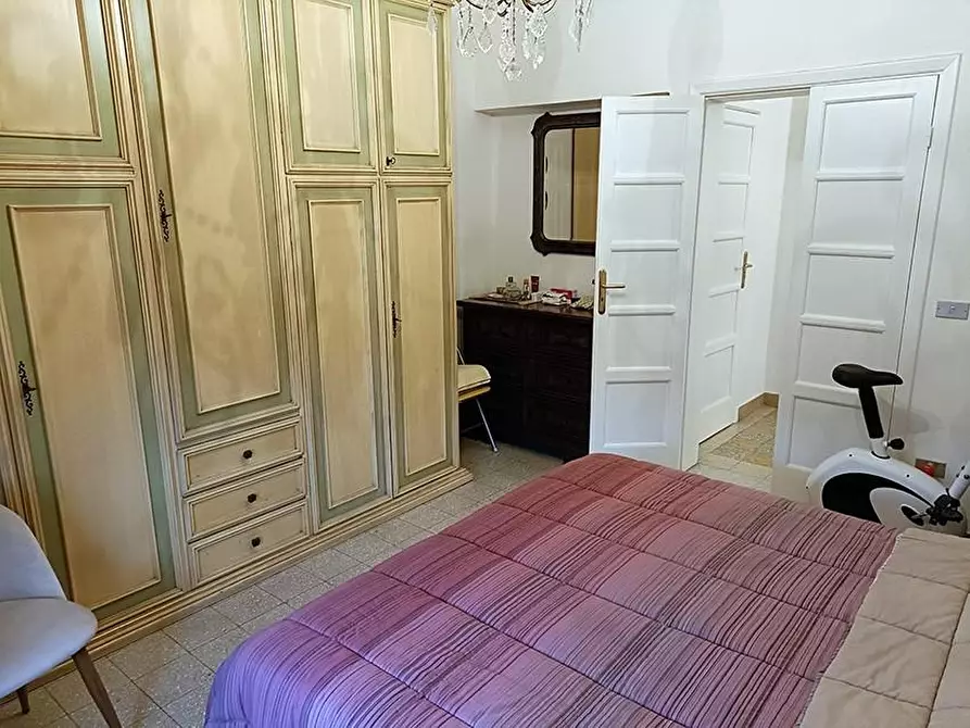 Immagine 8 di Appartamento in vendita  a Carrara