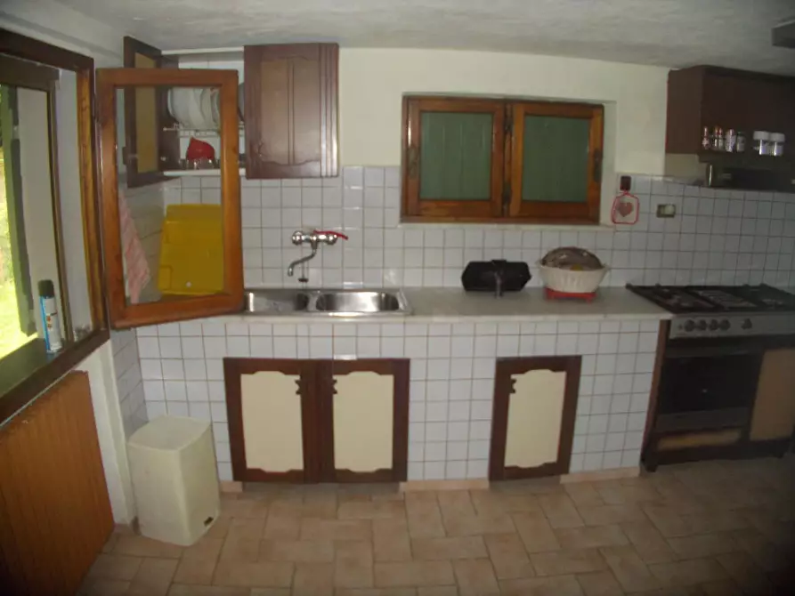 Immagine 14 di Rustico / casale in vendita  a Stazzema