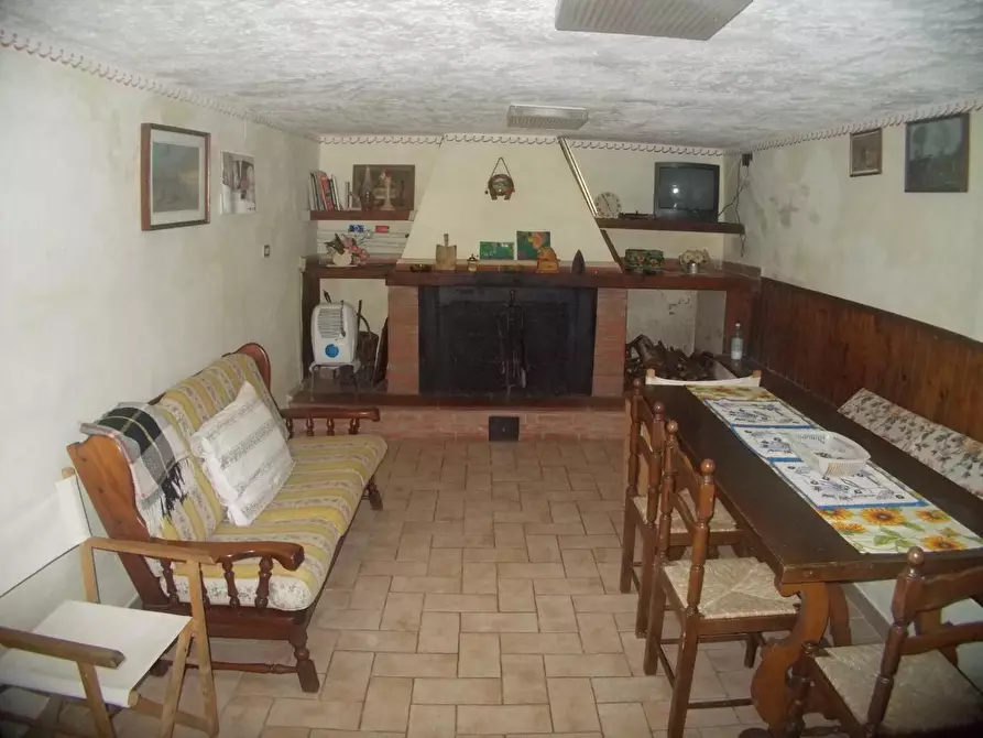 Immagine 12 di Rustico / casale in vendita  a Stazzema