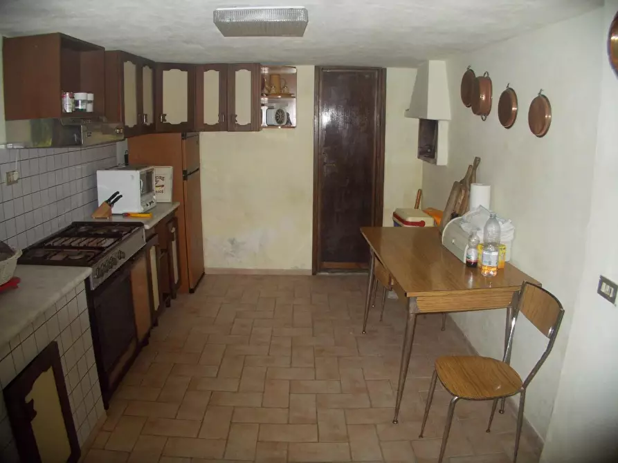 Immagine 13 di Rustico / casale in vendita  a Stazzema