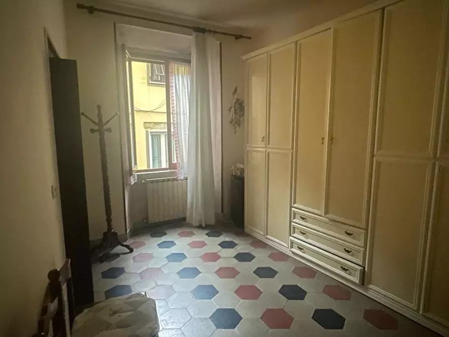 Immagine 11 di Appartamento in vendita  a Massa