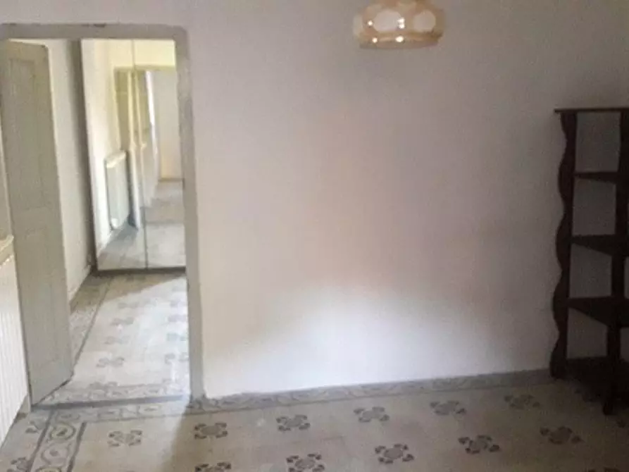 Immagine 7 di Appartamento in vendita  a Carrara