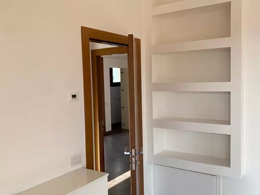 Immagine 22 di Mansarda in affitto  a Empoli