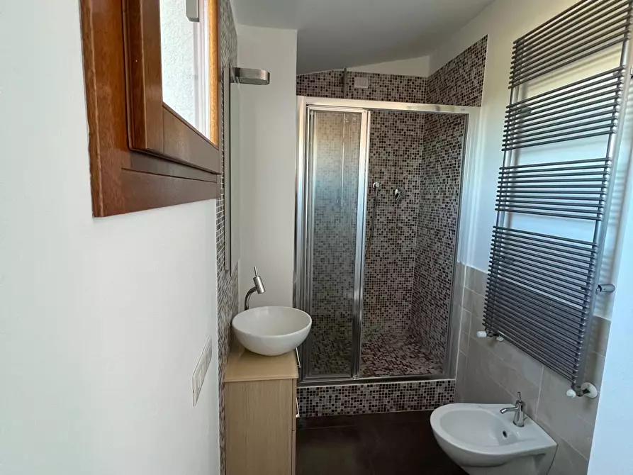 Immagine 44 di Mansarda in affitto  a Empoli