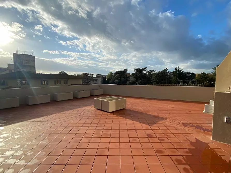 Immagine 15 di Mansarda in affitto  a Empoli