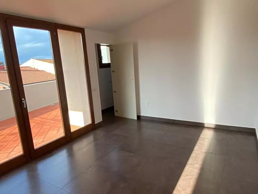 Immagine 26 di Mansarda in affitto  a Empoli