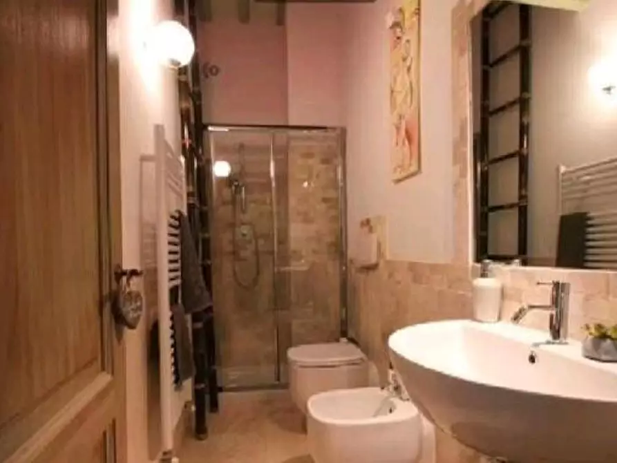 Immagine 8 di Appartamento in vendita  a Monteriggioni