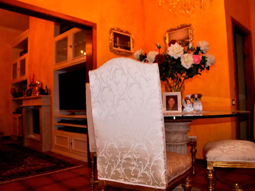 Immagine 8 di Casa bifamiliare in vendita  a Carrara