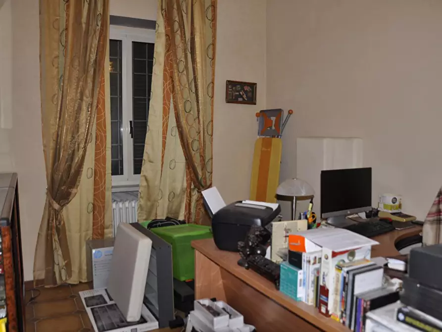 Immagine 21 di Casa bifamiliare in vendita  a Carrara