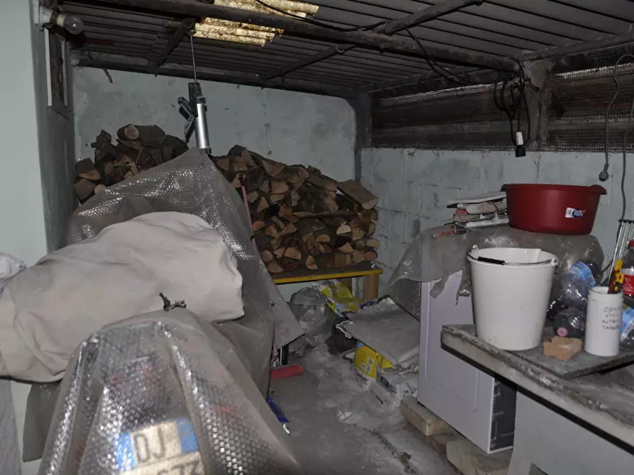 Immagine 46 di Casa bifamiliare in vendita  a Carrara