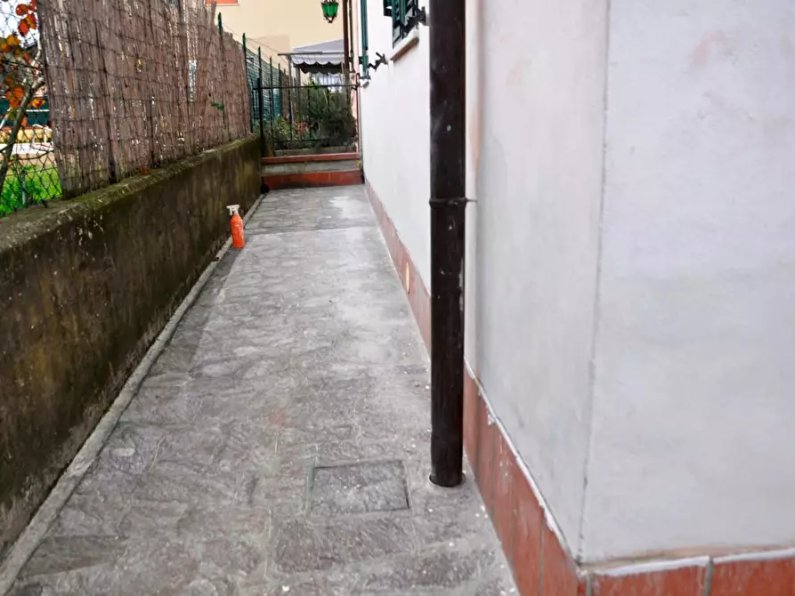 Immagine 44 di Casa bifamiliare in vendita  a Carrara