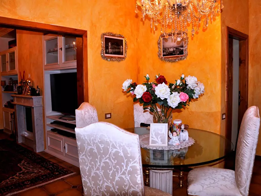 Immagine 5 di Casa bifamiliare in vendita  a Carrara