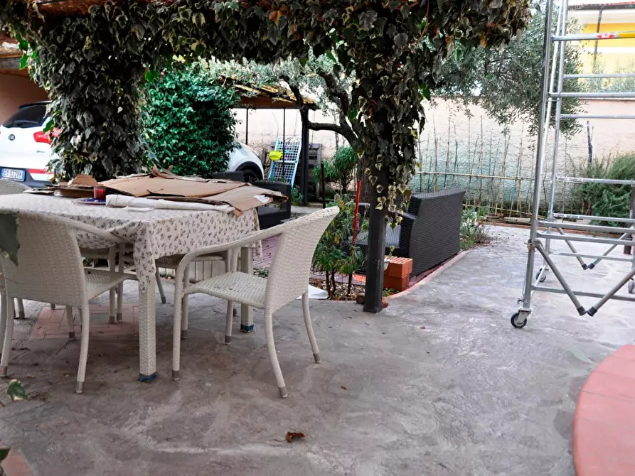 Immagine 39 di Casa bifamiliare in vendita  a Carrara