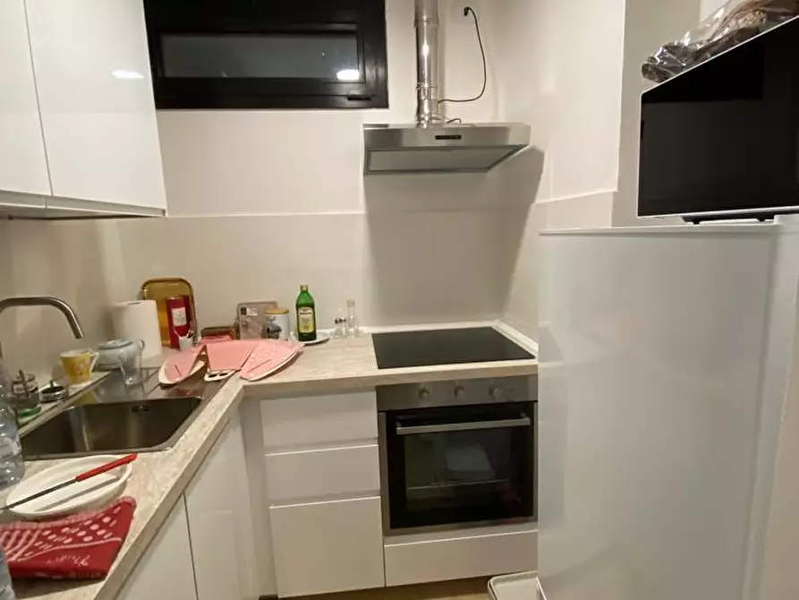 Immagine 4 di Appartamento in affitto  a Livorno
