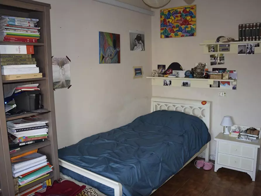 Immagine 12 di Appartamento in vendita  a Carrara