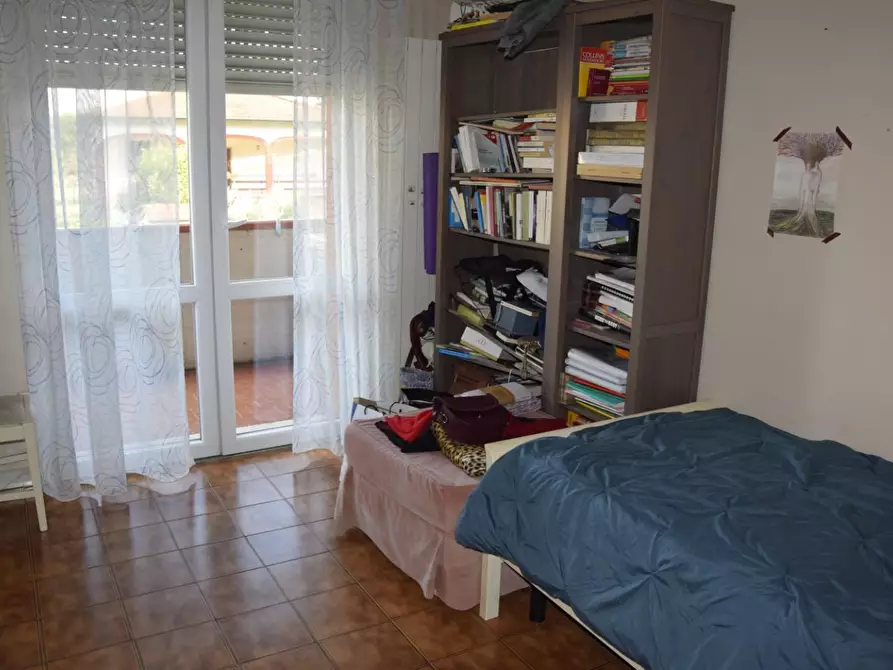 Immagine 27 di Appartamento in vendita  a Carrara