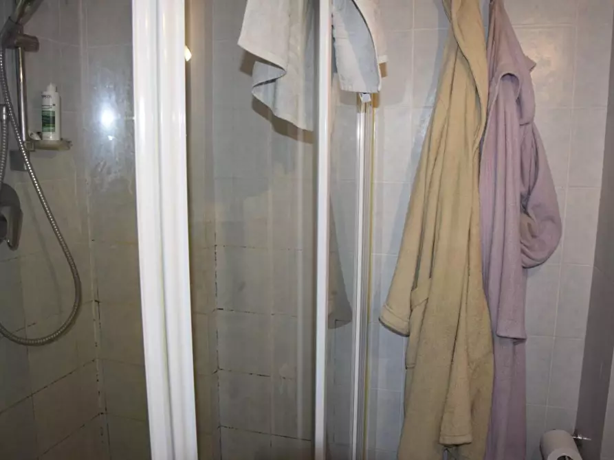 Immagine 31 di Appartamento in vendita  a Carrara