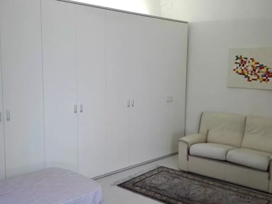 Immagine 2 di Appartamento in affitto  a Siena