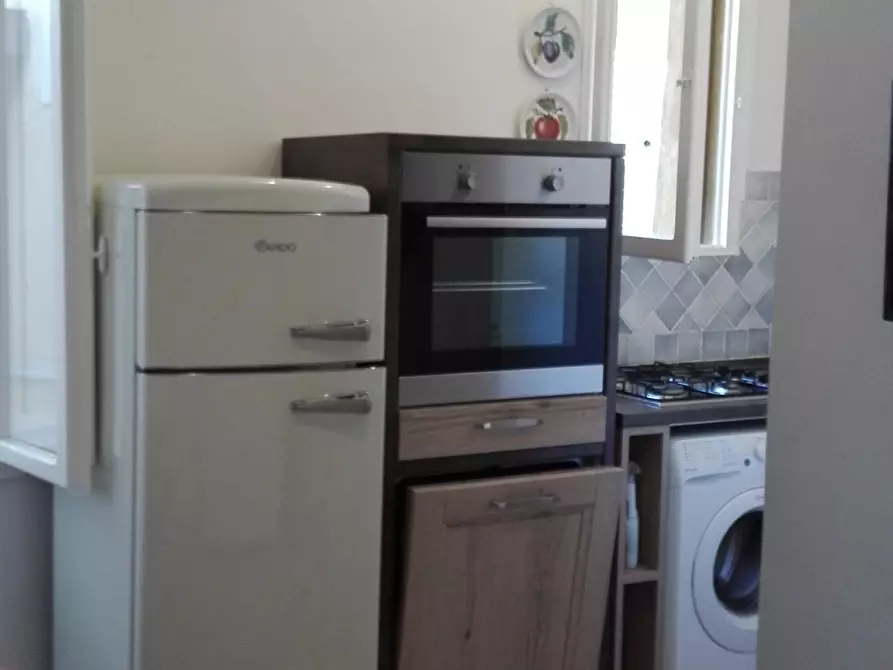 Immagine 6 di Appartamento in affitto  a Siena