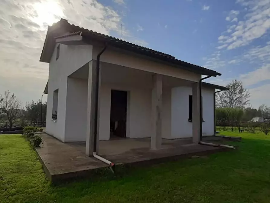 Immagine 3 di Casa indipendente in vendita  a Larciano