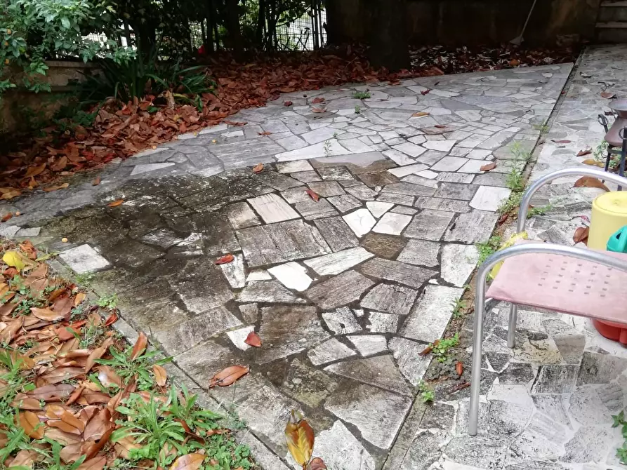 Immagine 24 di Appartamento in vendita  a Siena