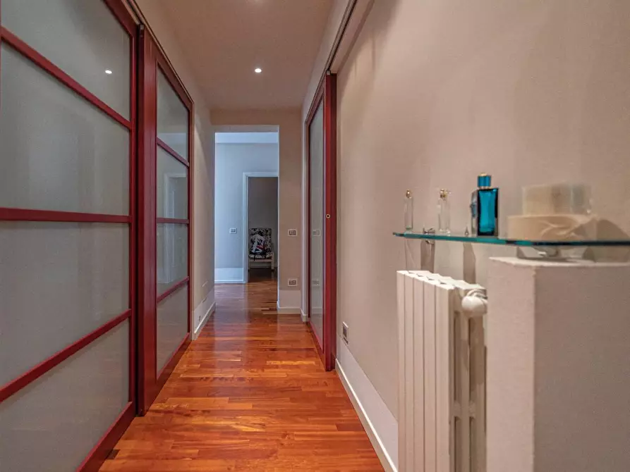 Immagine 33 di Villa in vendita  a Fucecchio