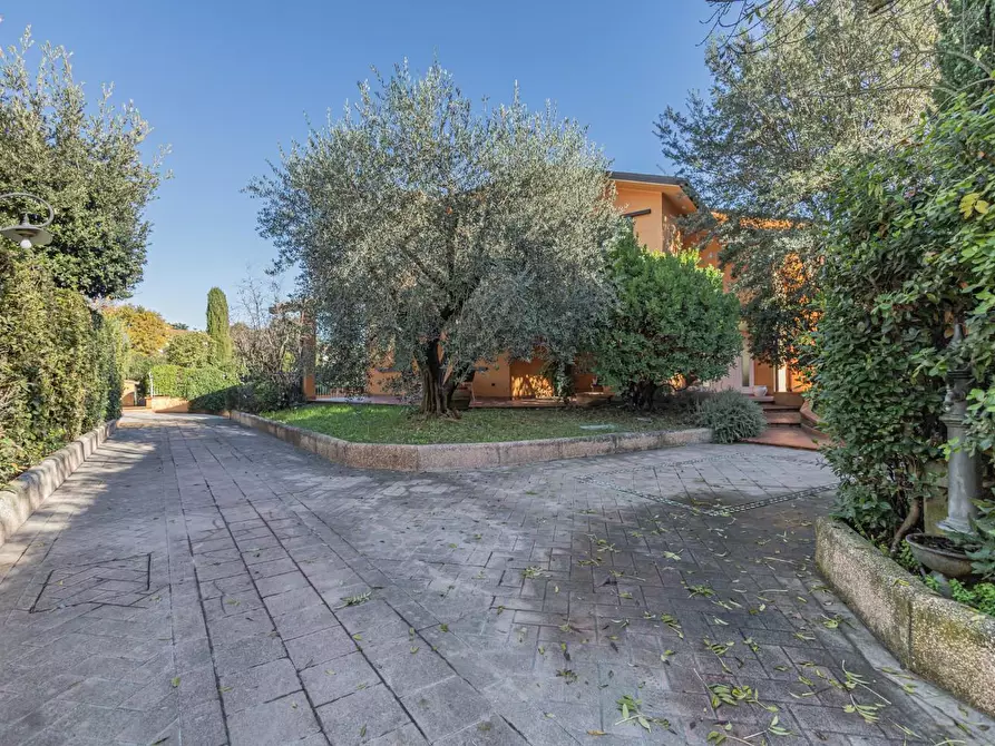 Immagine 44 di Villa in vendita  a Fucecchio