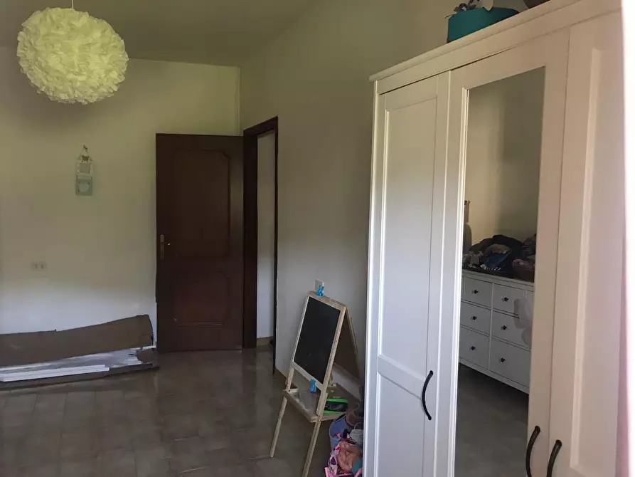 Immagine 10 di Appartamento in vendita  a Carrara