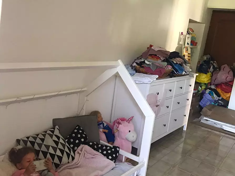 Immagine 9 di Appartamento in vendita  a Carrara