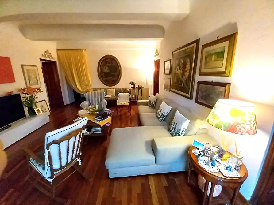 Immagine 39 di Casa semindipendente in vendita  a Capannori