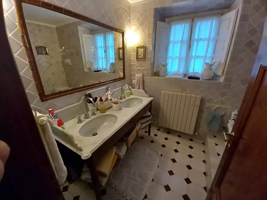 Immagine 25 di Casa semindipendente in vendita  a Capannori