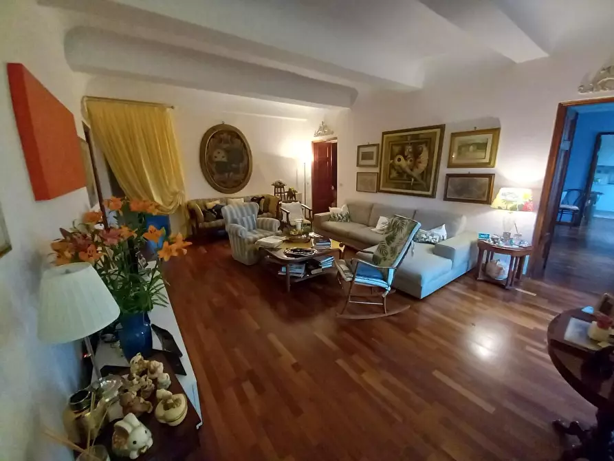 Immagine 47 di Casa semindipendente in vendita  a Capannori