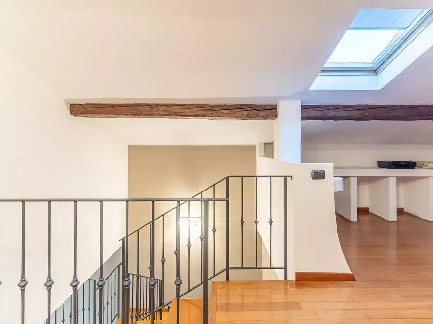 Immagine 34 di Appartamento in vendita  a Capraia E Limite