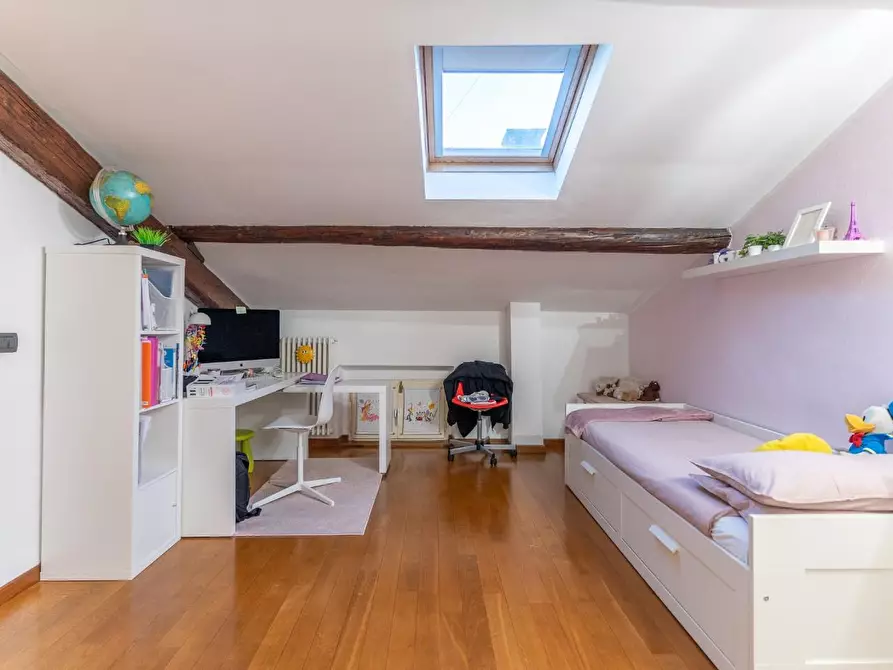 Immagine 36 di Appartamento in vendita  a Capraia E Limite