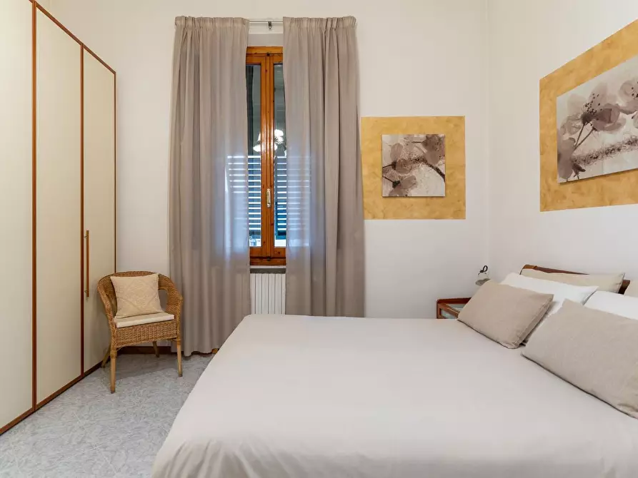 Immagine 24 di Appartamento in vendita  a Capraia E Limite