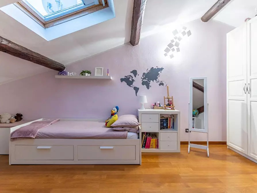 Immagine 37 di Appartamento in vendita  a Capraia E Limite