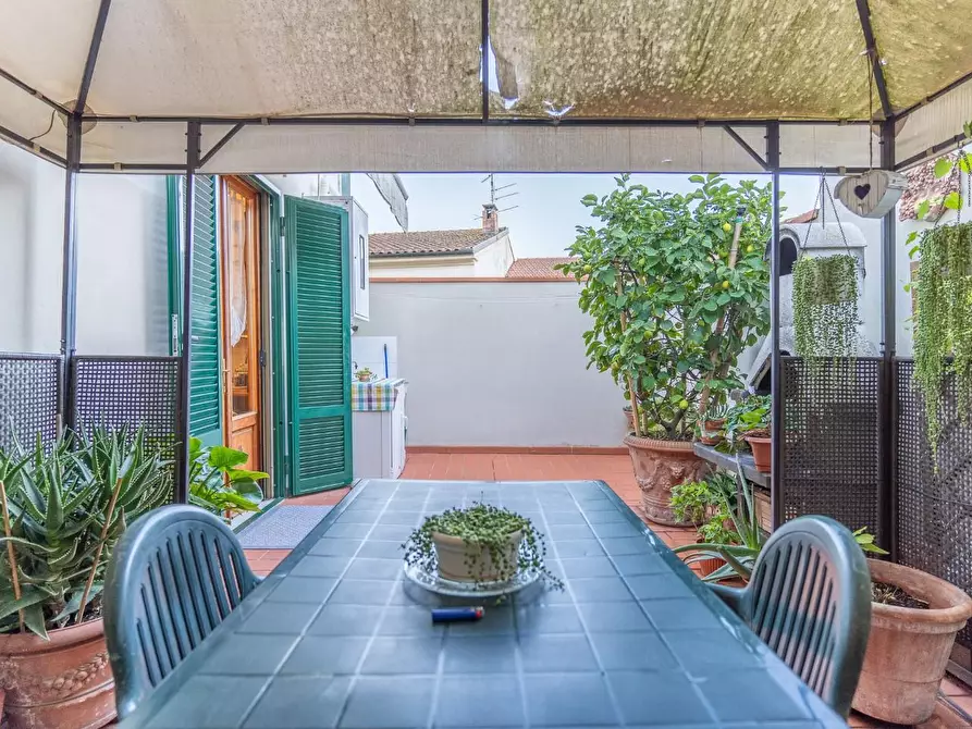 Immagine 14 di Appartamento in vendita  a Capraia E Limite