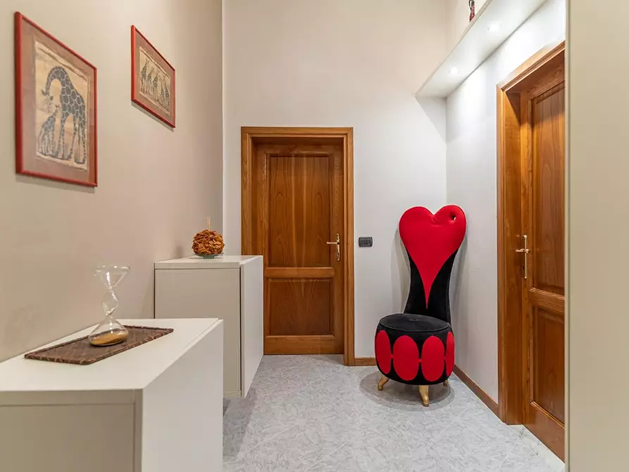 Immagine 28 di Appartamento in vendita  a Capraia E Limite