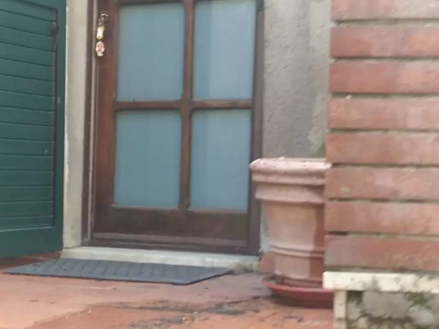 Immagine 3 di Appartamento in vendita  a Semproniano