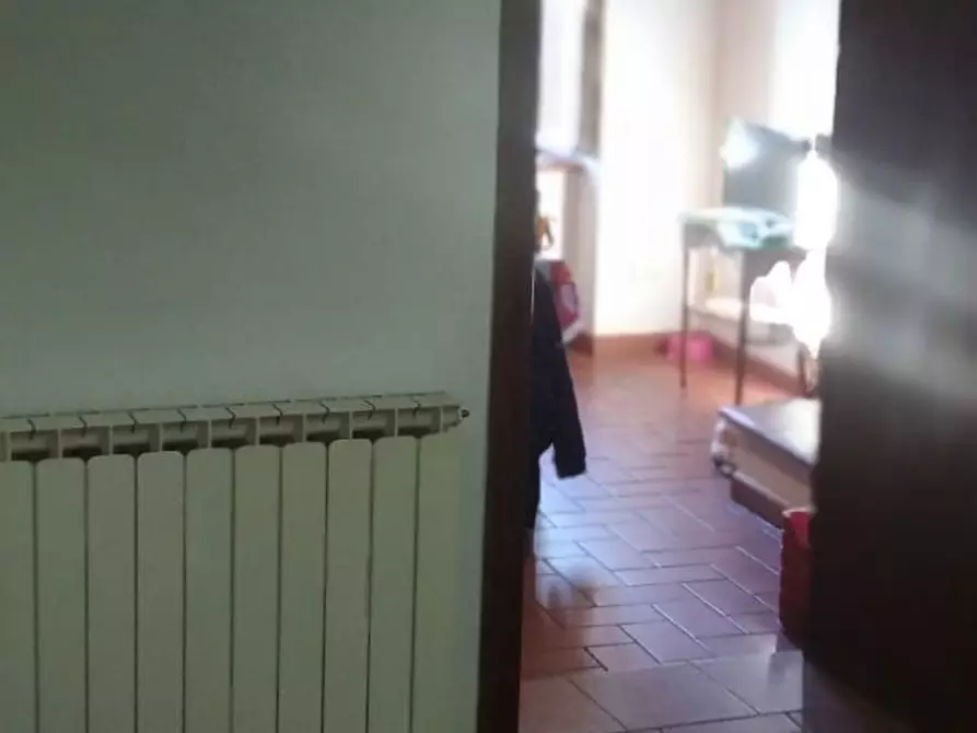 Immagine 7 di Appartamento in vendita  a Semproniano