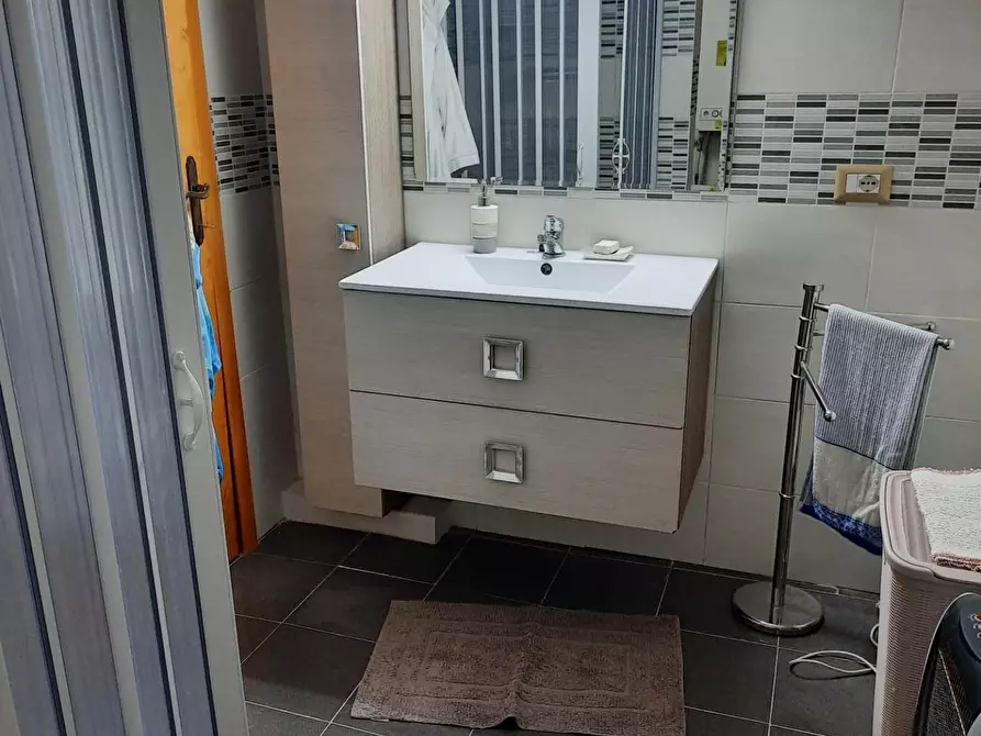 Immagine 12 di Appartamento in vendita  a Terricciola