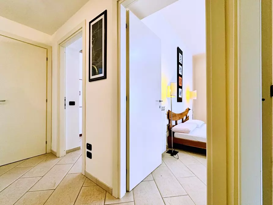 Immagine 30 di Appartamento in vendita  a Viareggio