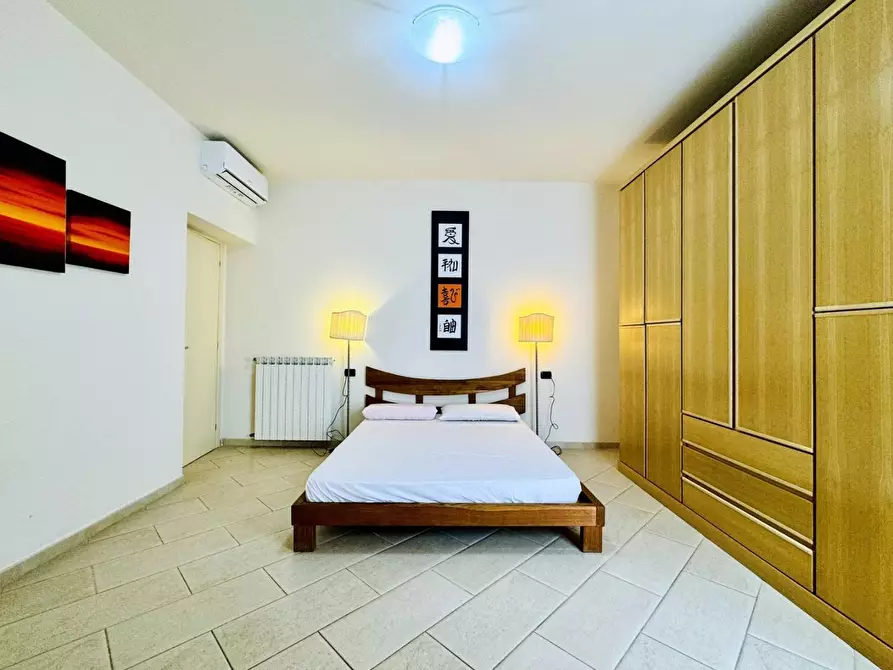 Immagine 32 di Appartamento in vendita  a Viareggio