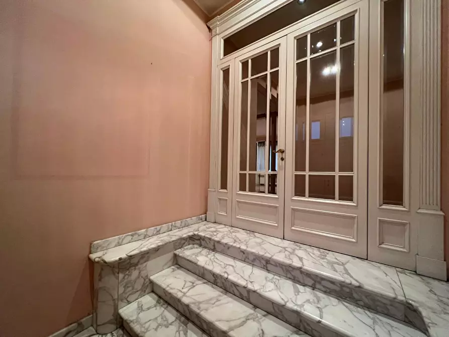 Immagine 36 di Villa in vendita  a Empoli