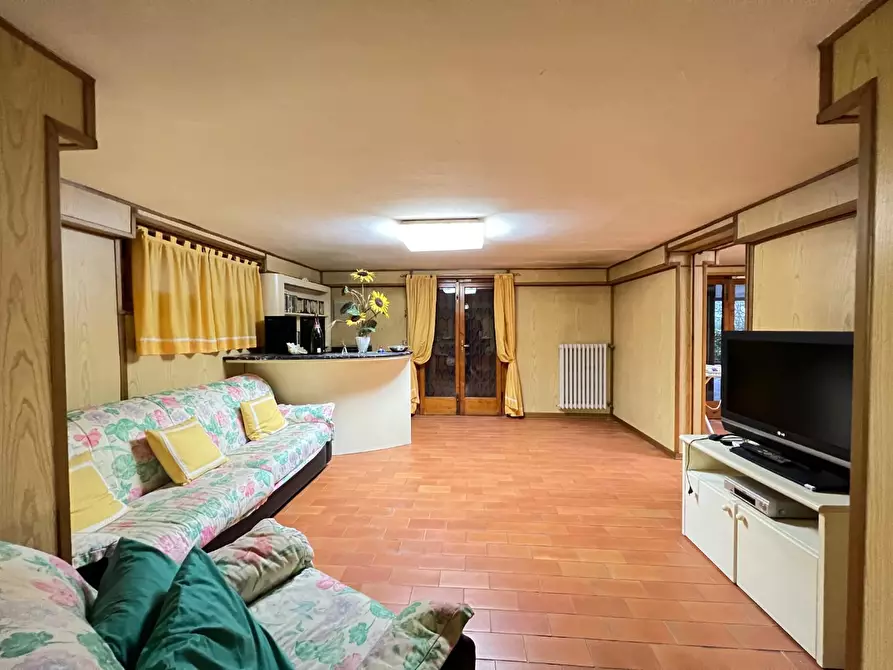 Immagine 45 di Villa in vendita  a Empoli