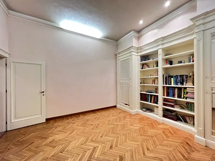 Immagine 35 di Villa in vendita  a Empoli