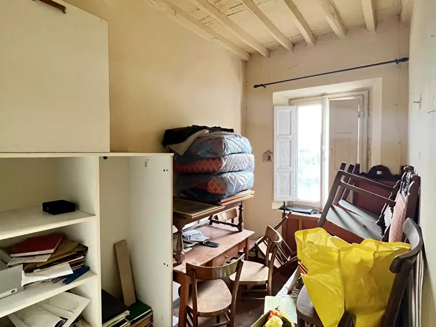Immagine 15 di Rustico / casale in vendita  a Capannori