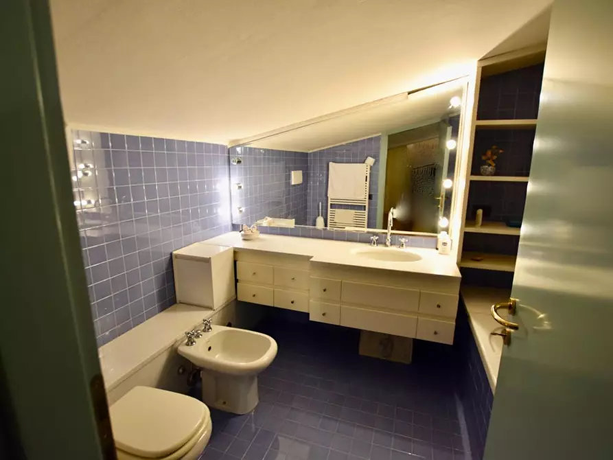 Immagine 29 di Villa in vendita  a Pontedera