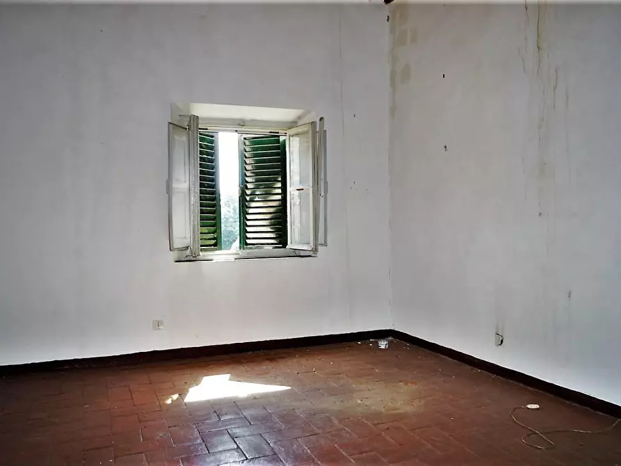 Immagine 17 di Appartamento in vendita  a Capannori